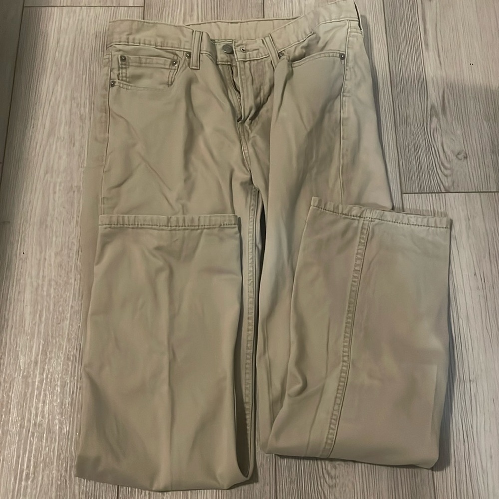 Levi Tan Jeans